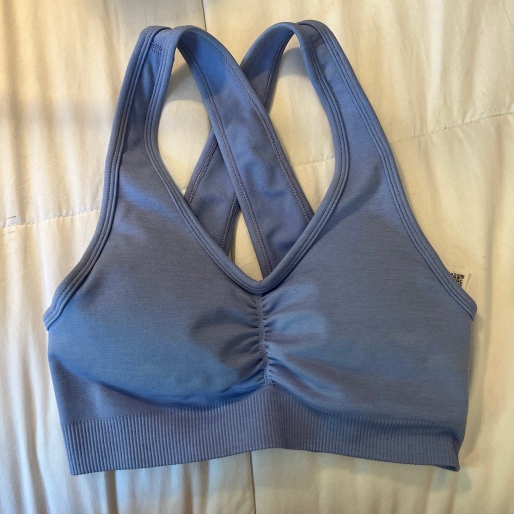 Alphalete Amplify bra XS digital violet